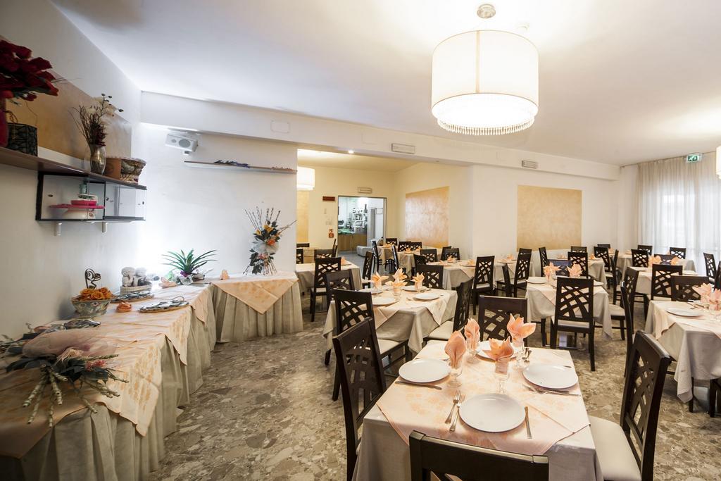 Hotel Marilonda Rimini Eksteriør bilde